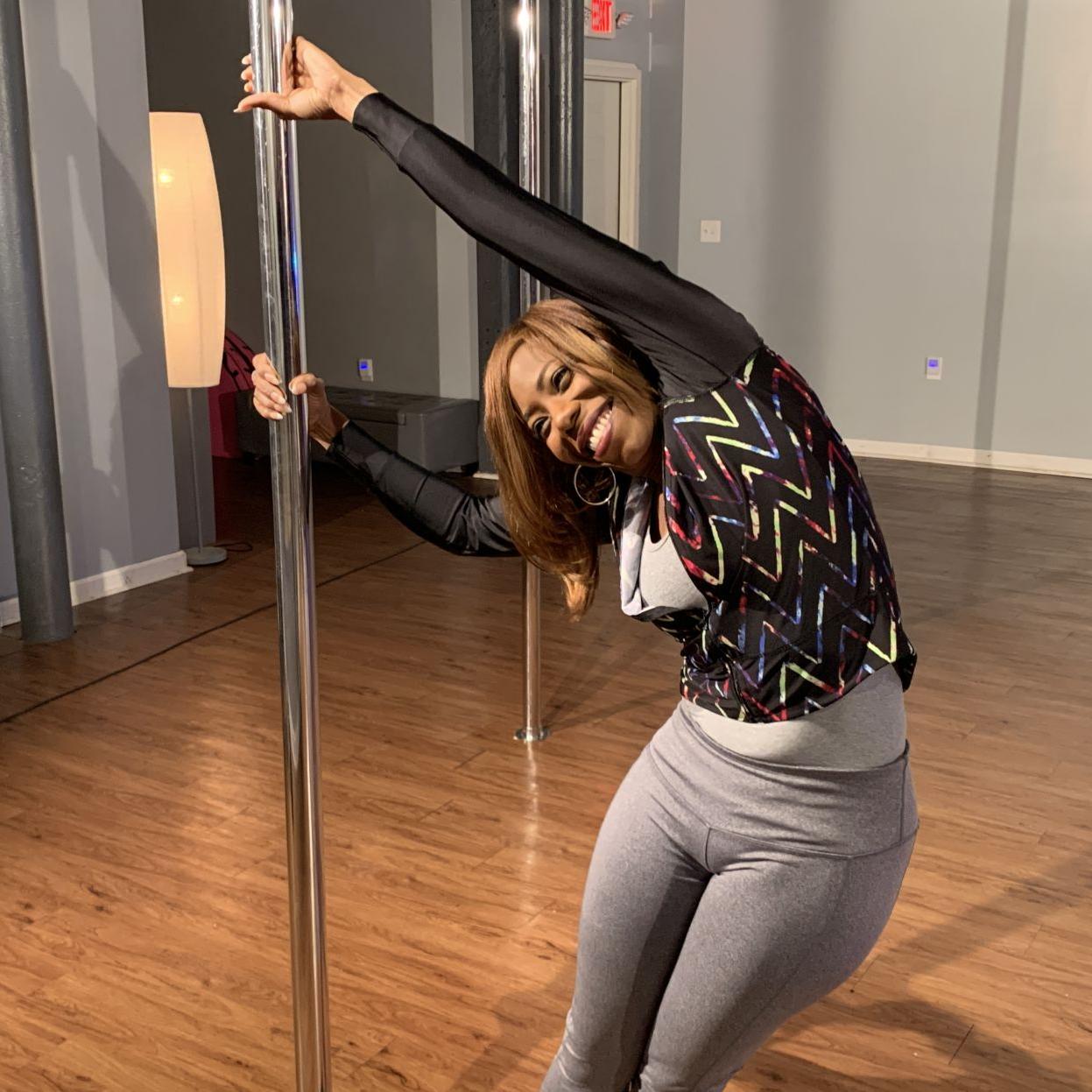 POLE DANCE - Mandy Moss on Pole.jpeg